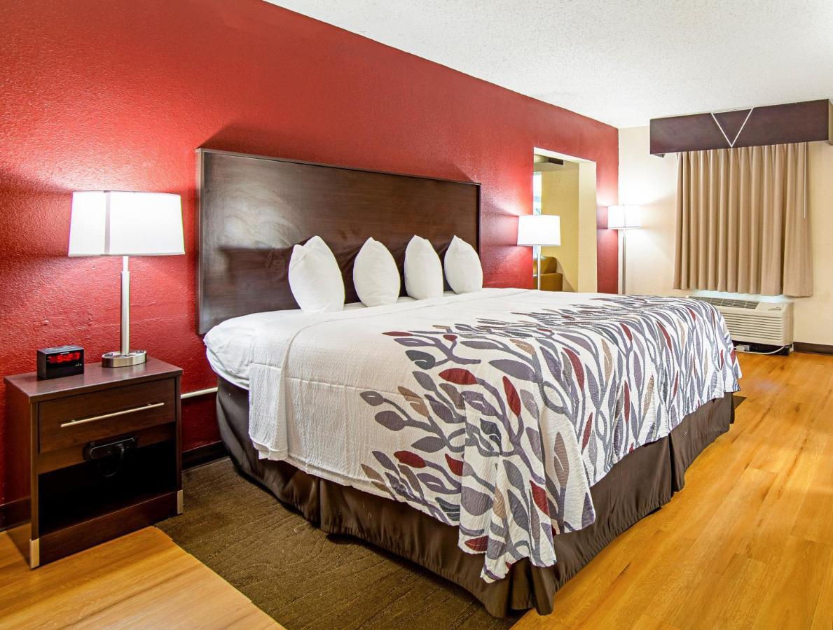 Red Roof Inn & Suites Greenwood, Sc Exterior foto